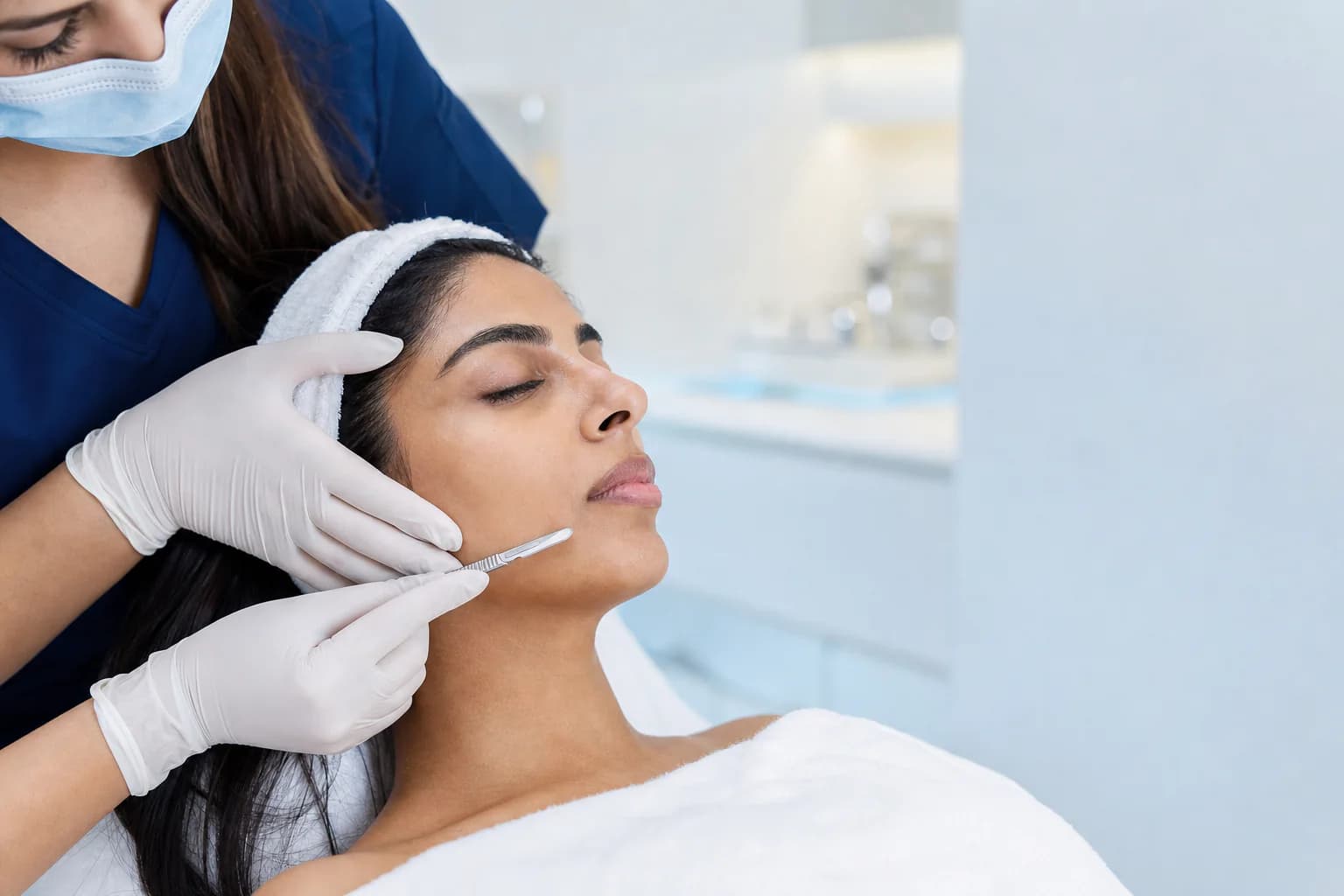 Dermaplaning Treatment treatment in Dubai