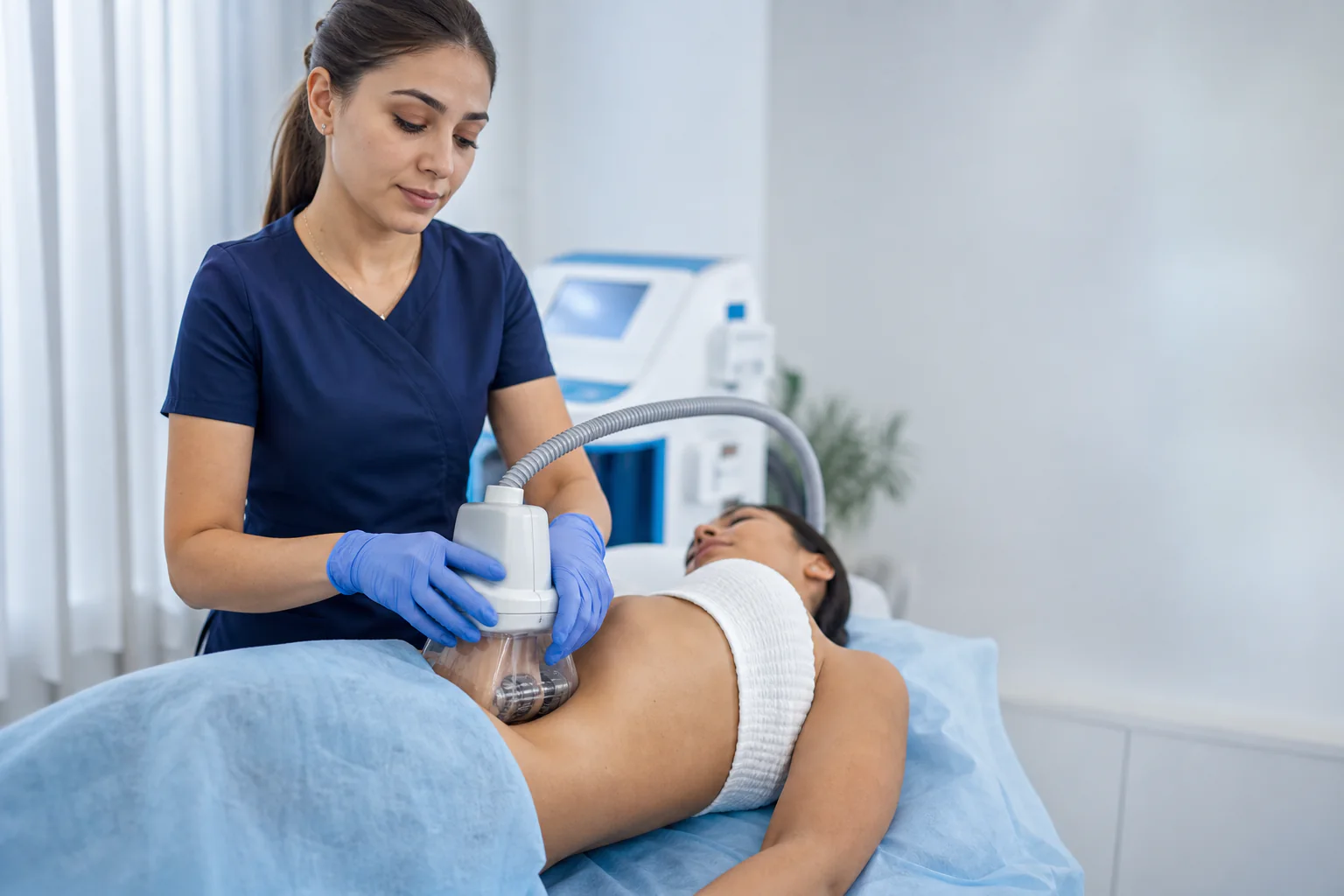 Eximia RF & Suction في الإمارات