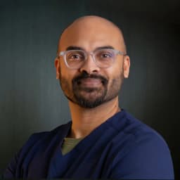 Dr. Meenhas Oravil Kunhahemed