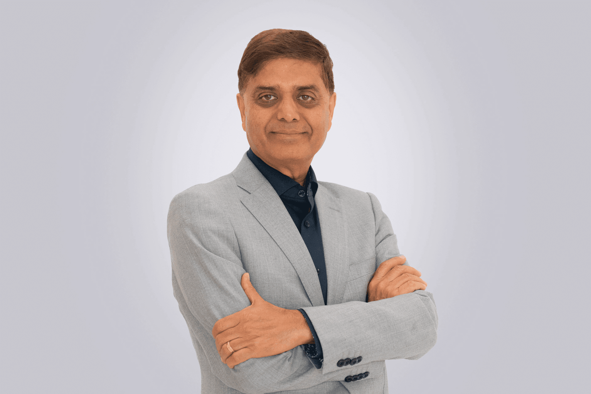 د. Anil Dhawan