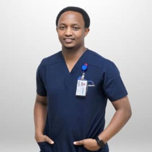 د. Ian Mwangi