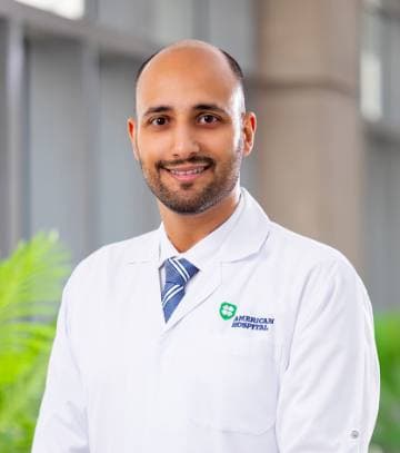 Dr. David Szelezsan