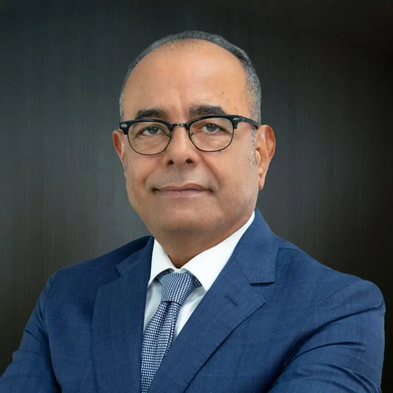 Dr. Amr Moustafa