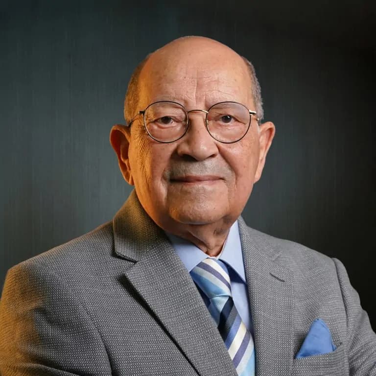 Dr. Medhat Habib