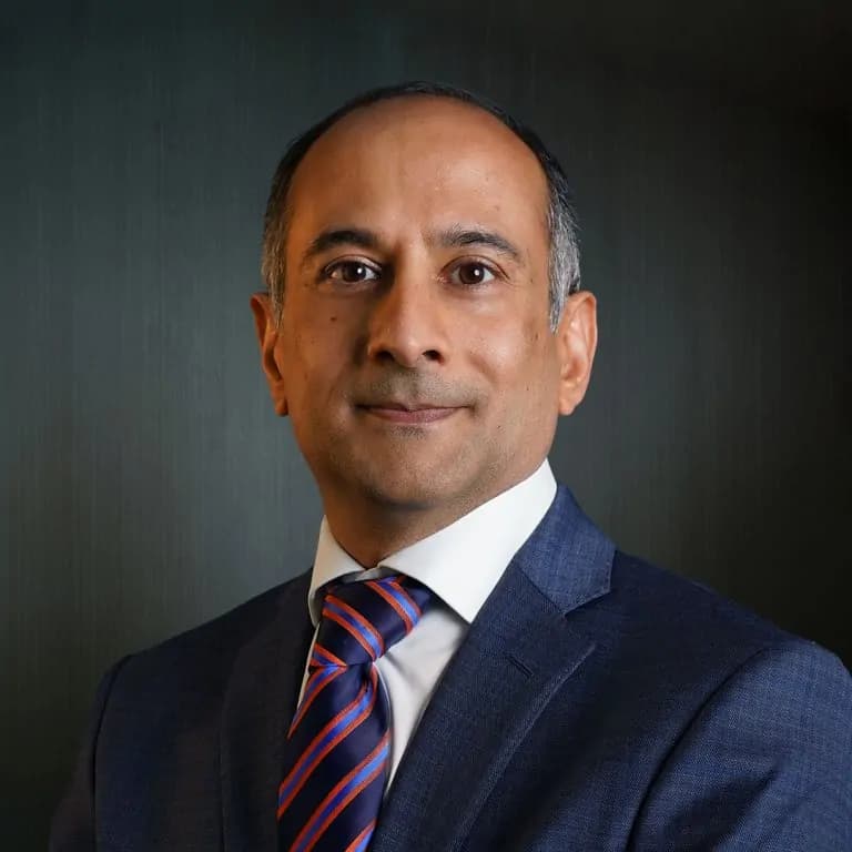 Dr. Vikram Hundia