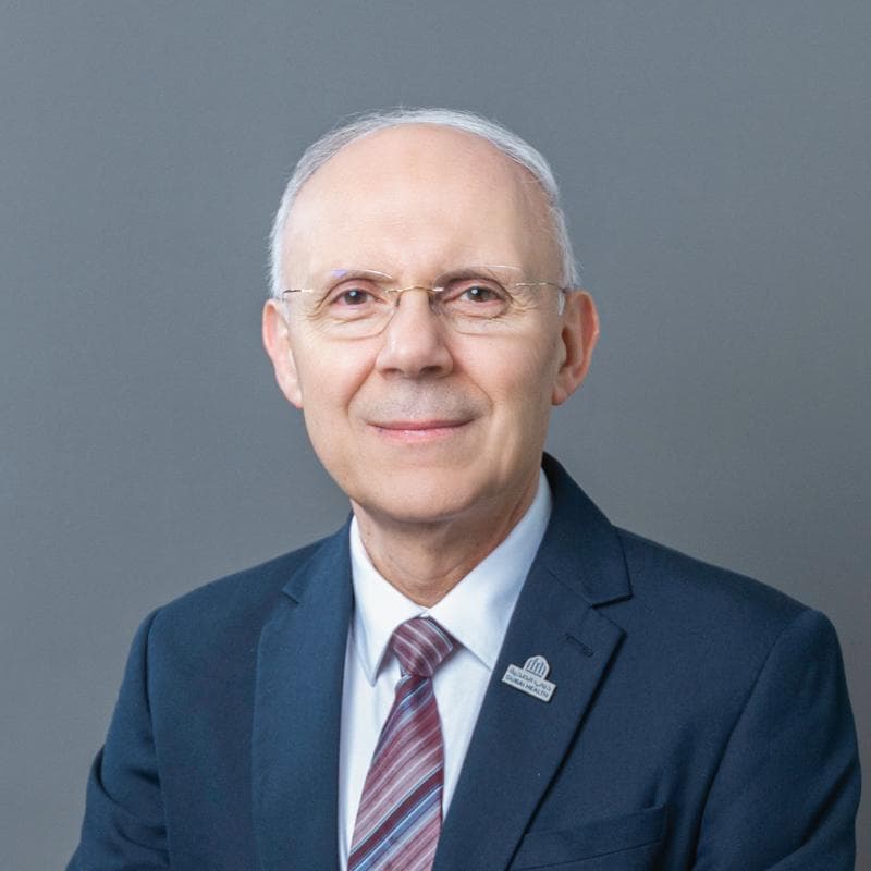 Dr. Arfan Alawa