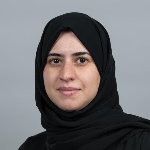 د. Muna Almarzooqi
