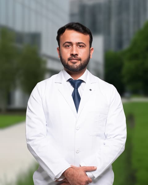 د. Ali Raza