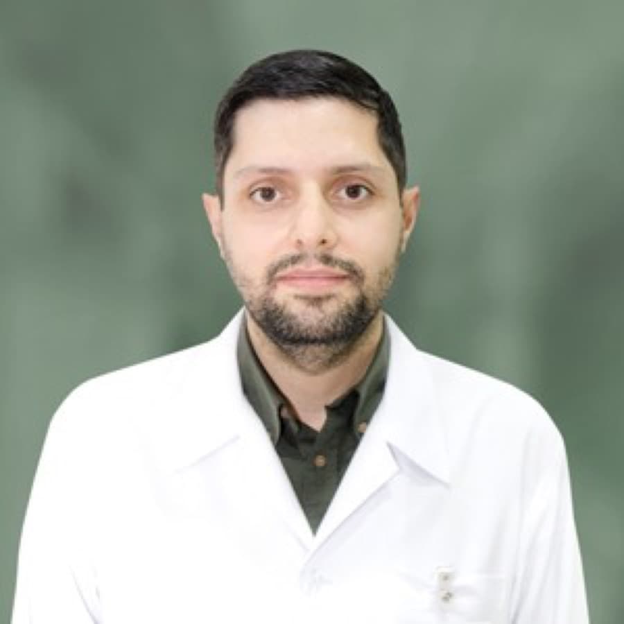د. Behzad Enayati