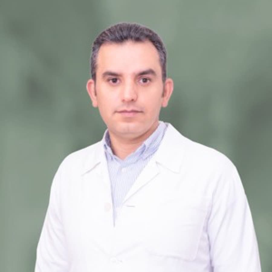 د. Emad Sanaei