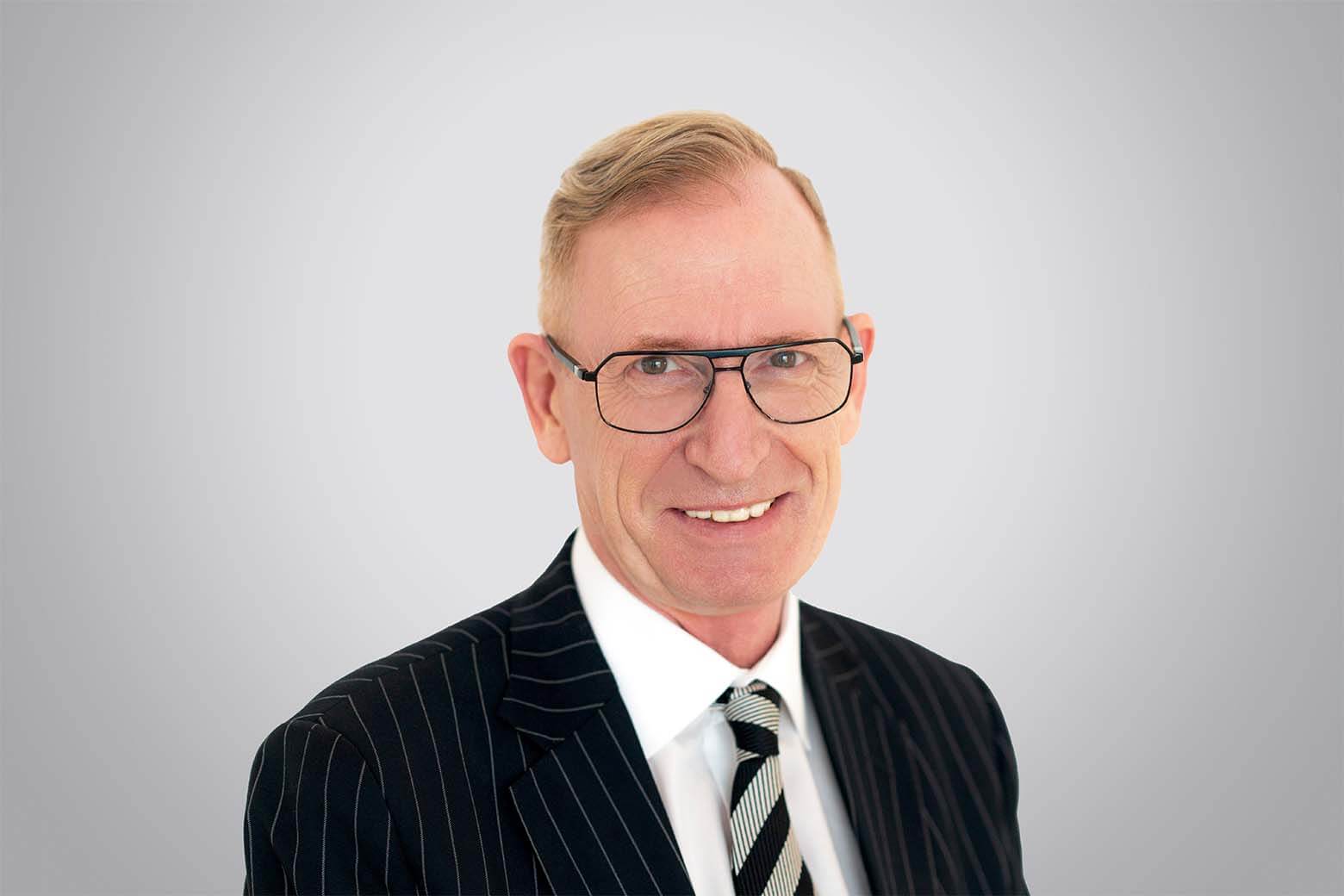 Dr. Michael Timms