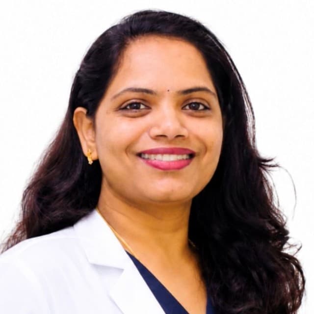د. Mounika Akula