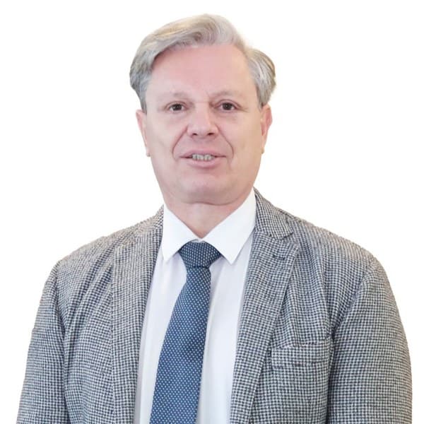 Dr. Guido Mannaerts