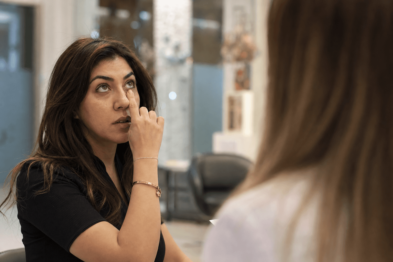 Revolutionary Vision Correction: Reshape Eyes Without Surgery or Lasers in Dubai