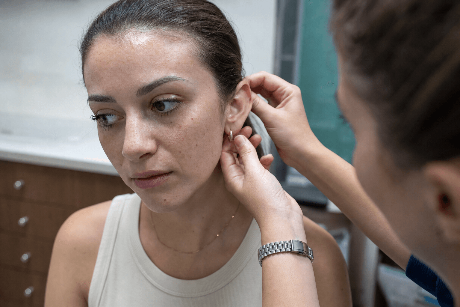 Unbelievable Low-Cost Otoplasty in Dubai: Is It Worth the Risk?
