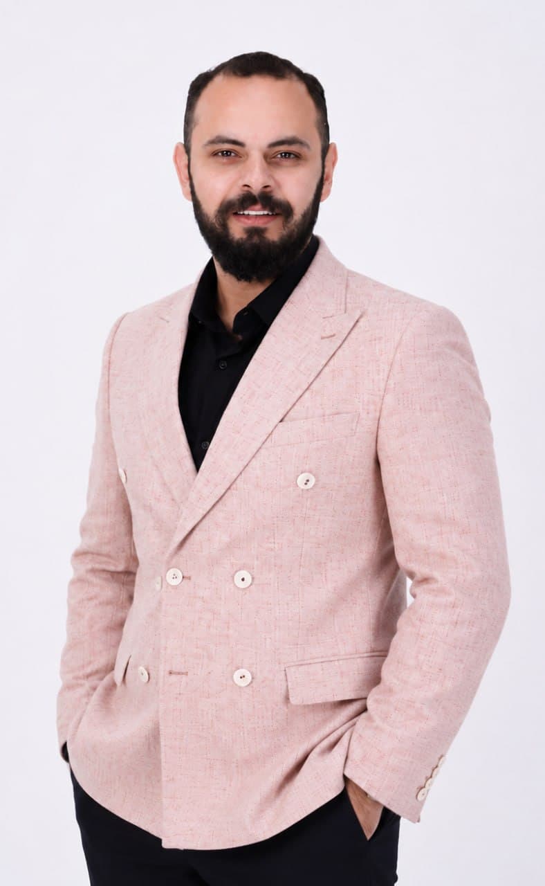 Dr . Farouk Khallaf