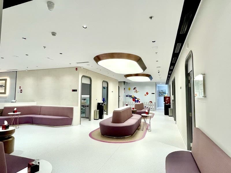 Medcare Medical Centre - The Valley photo 4