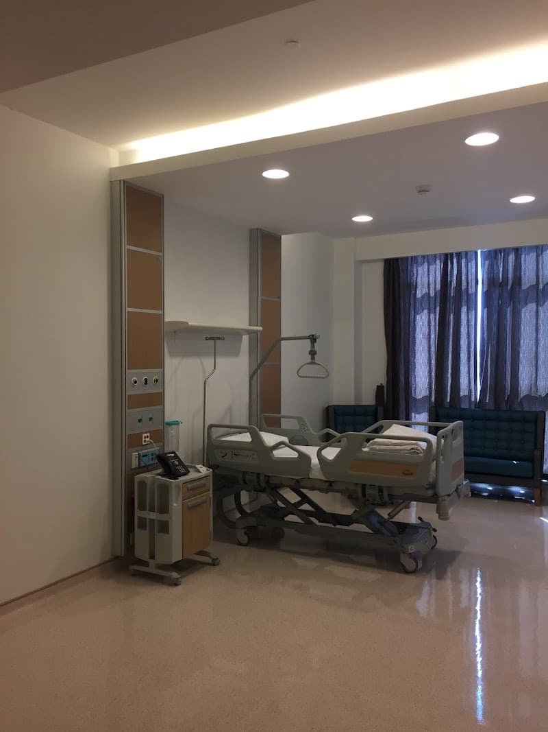 Mediclinic Al Jowhara Hospital photo 4