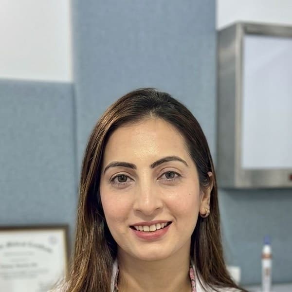 Dr. Chandni Lohana