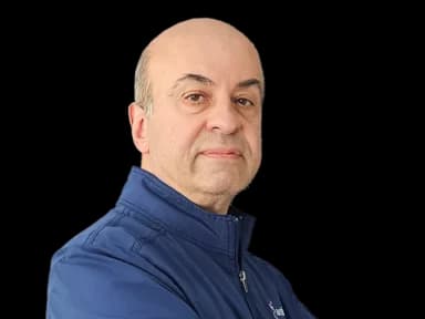 Dr. Ioannis Kouros