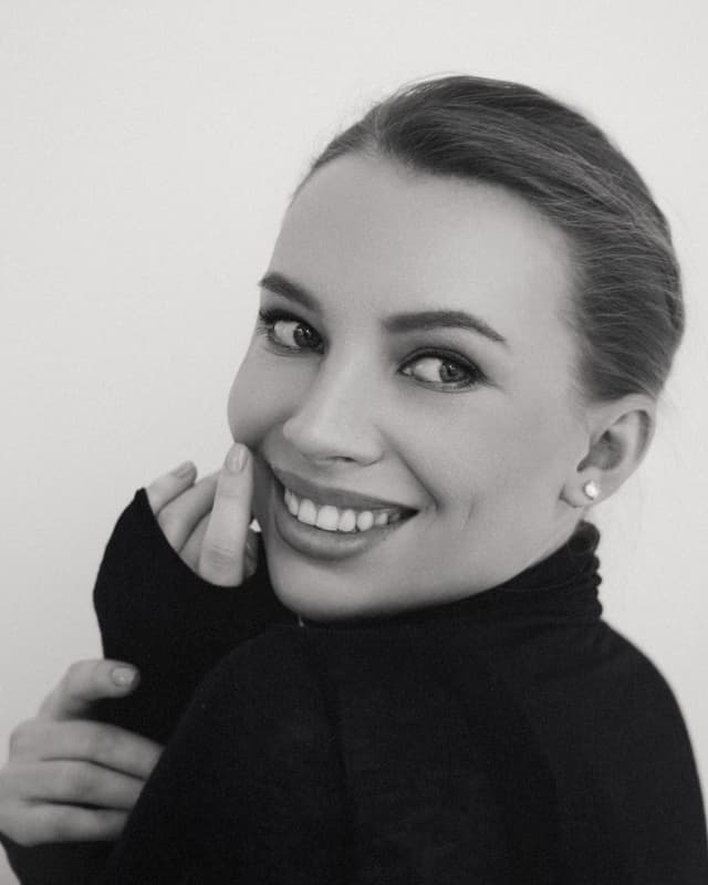 Dr. Liliia Zhernova
