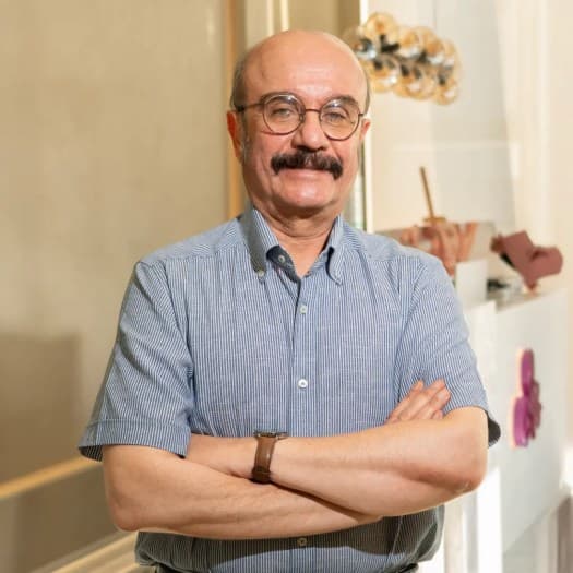 Dr. Majid Sadeghi