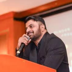 Dr. Niyaz Kanneth
