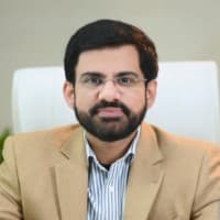 Dr. Salman Gilani