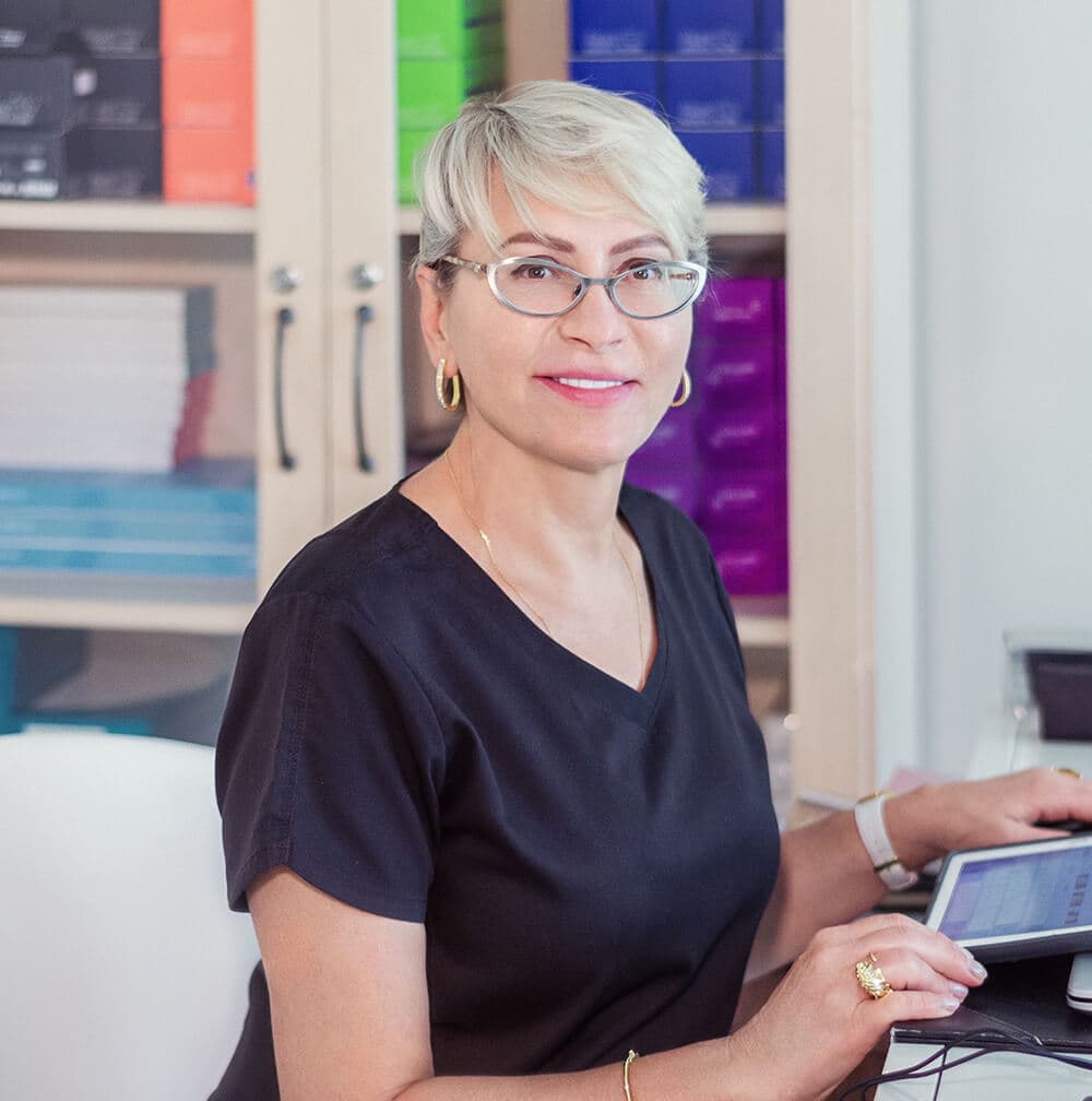 د. Elen Goncharova