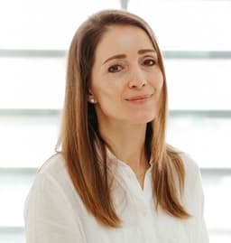 Krisztina Jolsvai