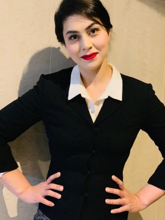 Nazia Bari