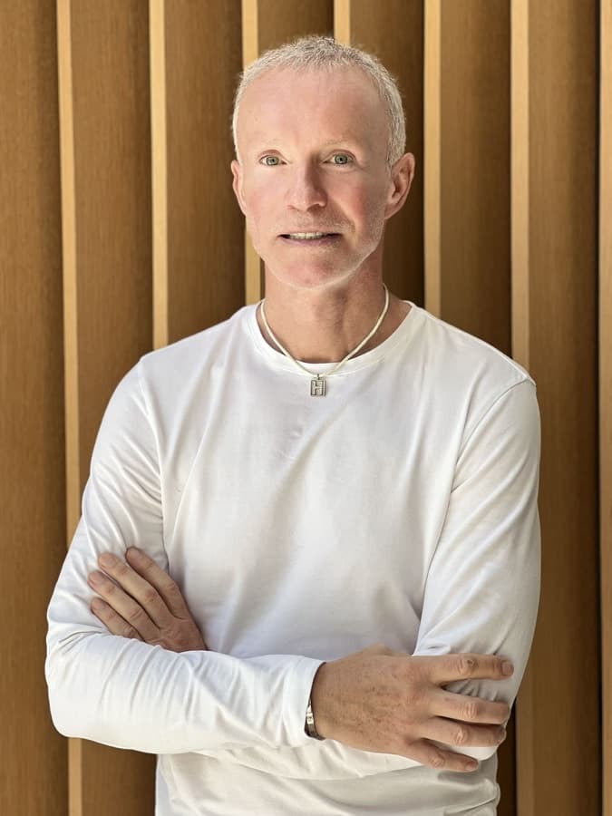 Dr. Ronald Bucher
