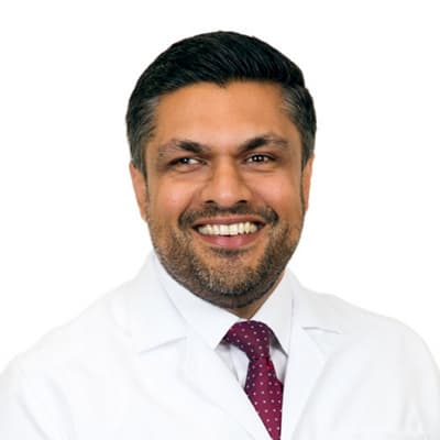 Dr. Rik Kundra